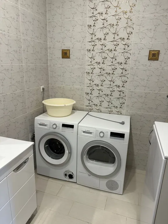 Большой 3 этажный дом для лучшего отдыха