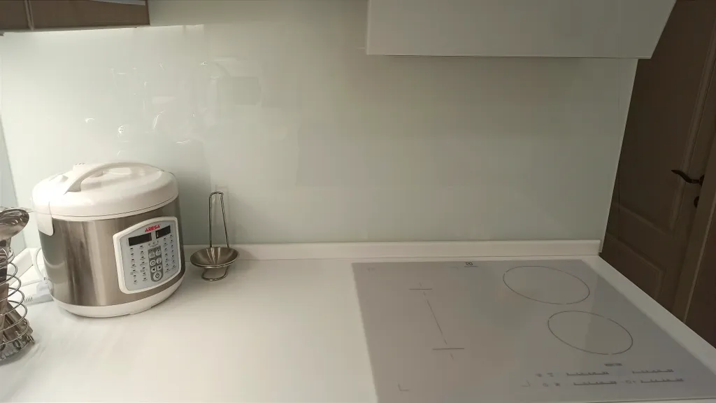 Квартира Квартира с новым дизайнерским ремонтом — Адлер