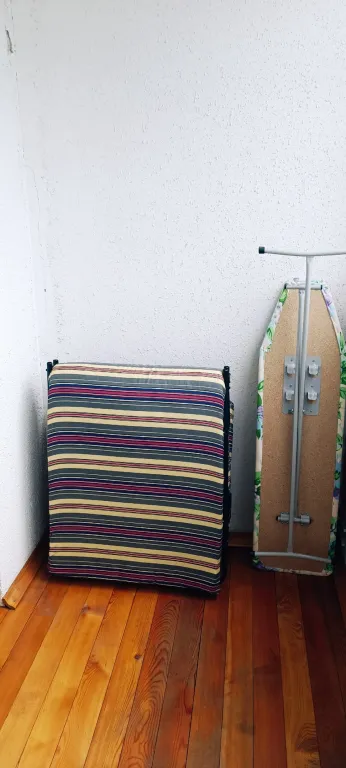 Яркая студия в центре