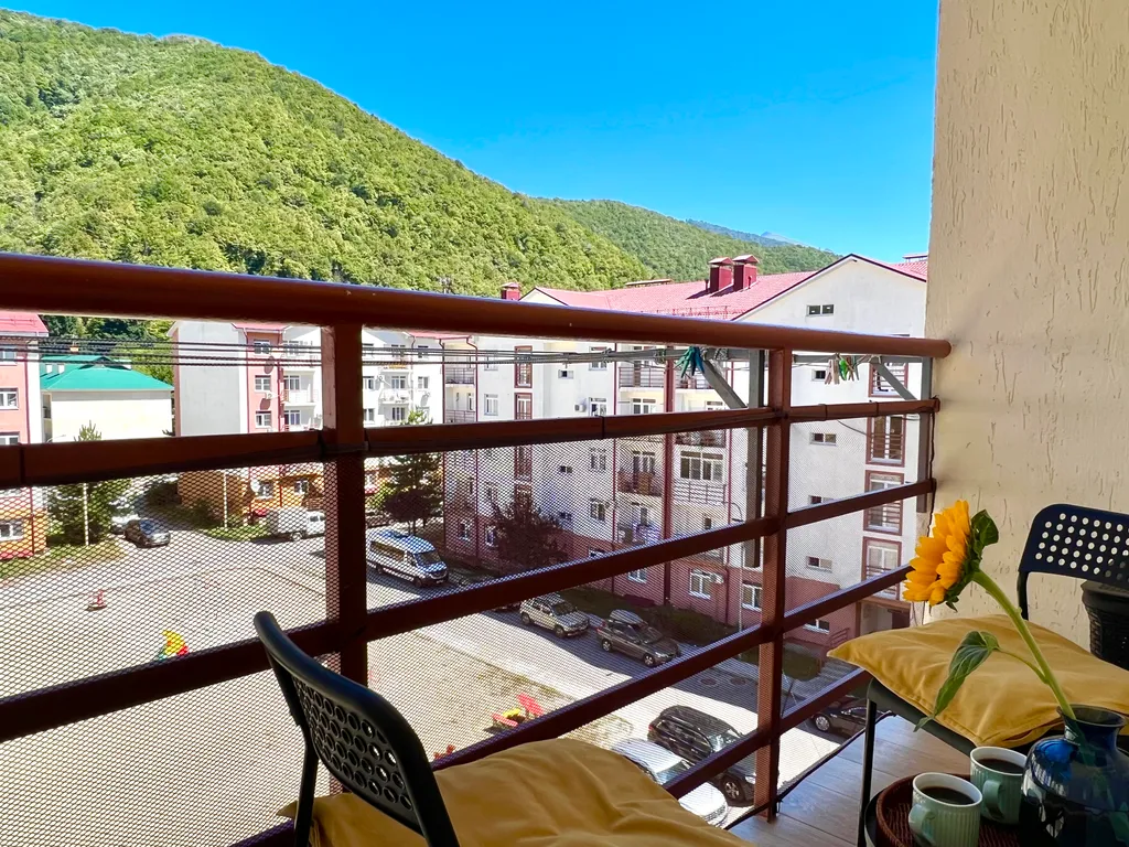 Просторная квартира с новым ремонтом для семьи в центре