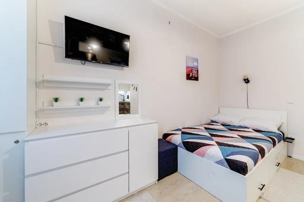 Новая студия с балконом около Москвы недалеко от Шереметьево