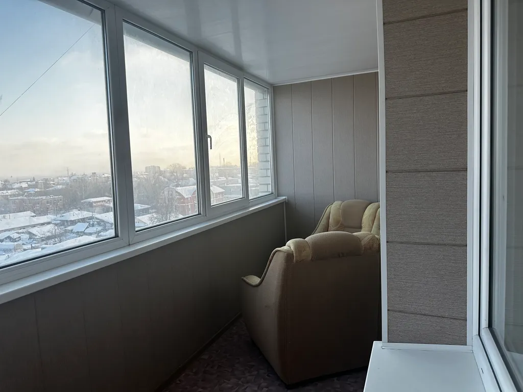 Двухкомнатная квартира с видом на монастыри