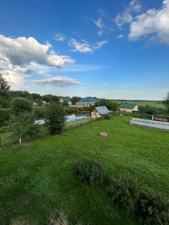 Большой уютный дом