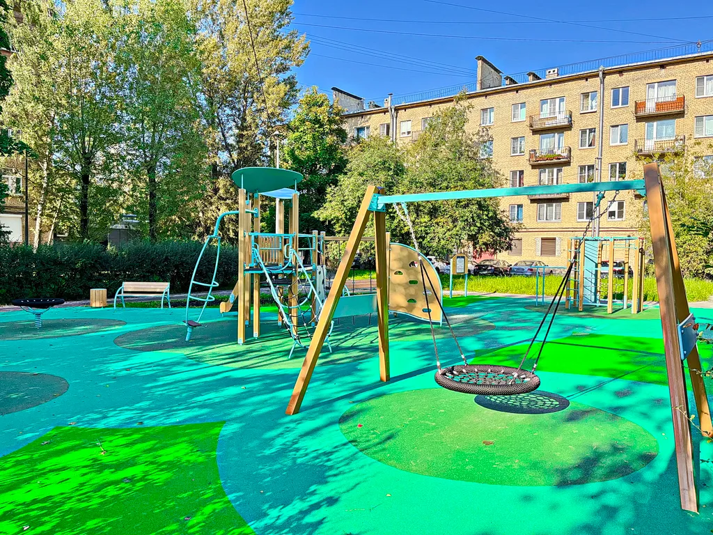 Yellow apartments near metro Elizarovskaya