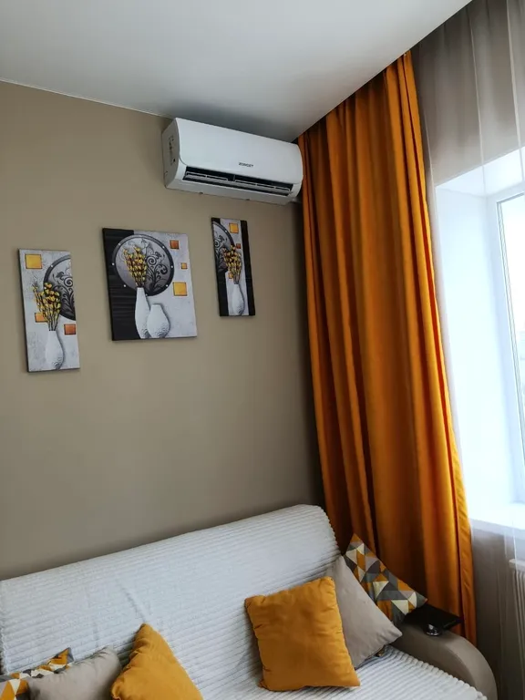 Апартамент с двумя окнами в топовой локации рядом с морем