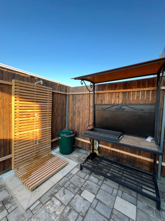 Семья - дом у моря