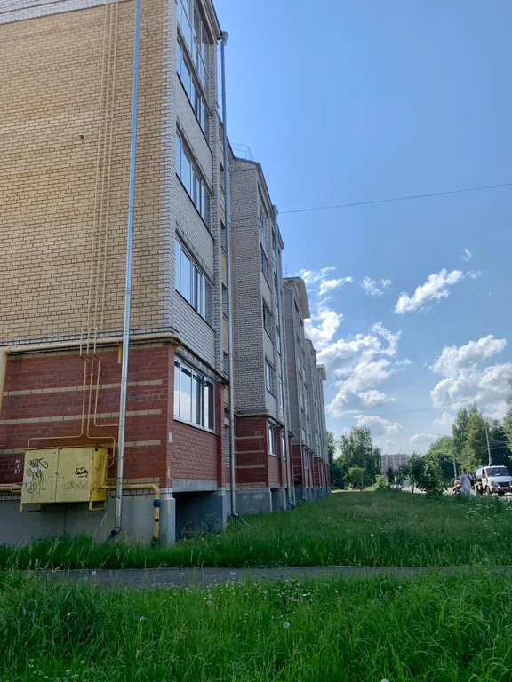 Новая 2-х комнатная квартира с закрытой территорией