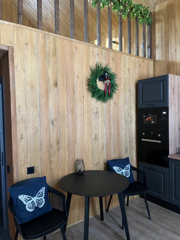 Дом отдыха Чернаков с видом на лес