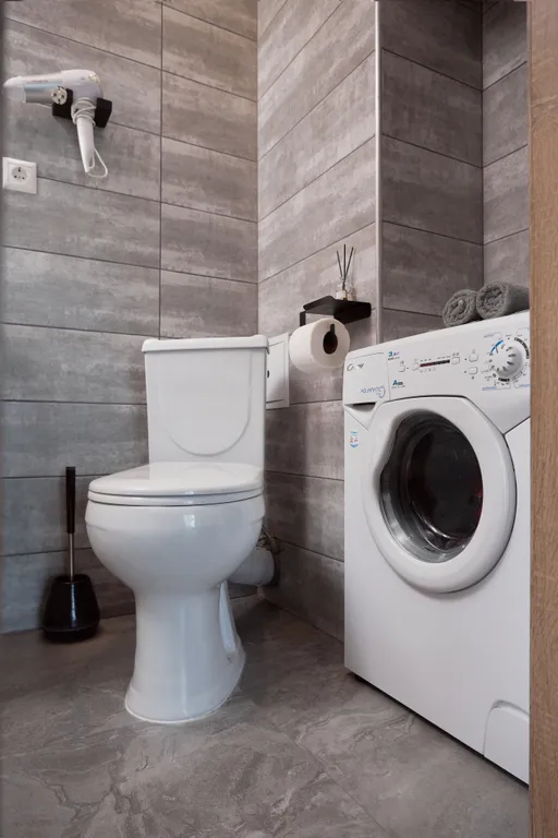 Студия с дизайнерским ремонтом