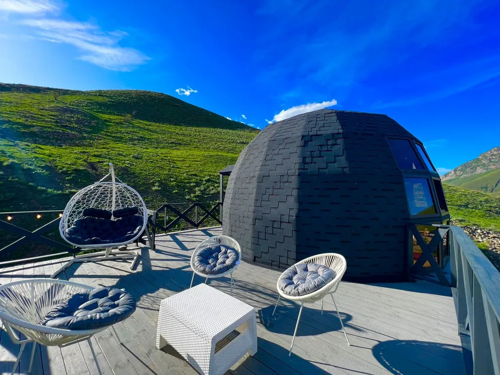 Сфера в горах Северной Осетии