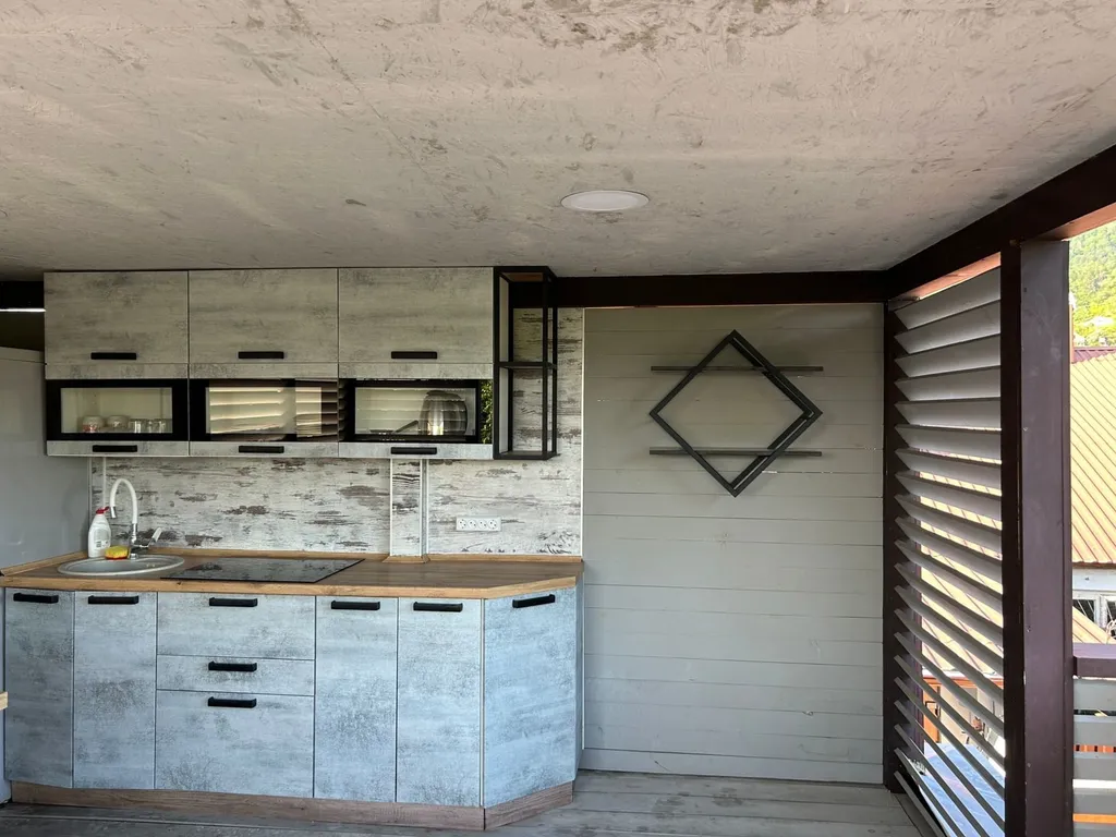 4-комнатный Дом