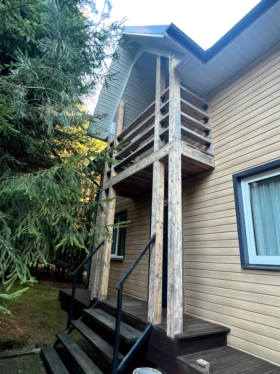 Уютный дом с видом на лес рядом с Минском