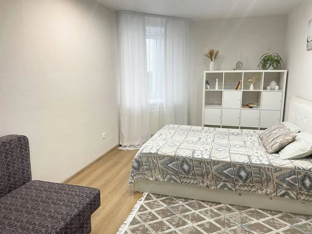 Чистая квартира у зоопарка с видом на город