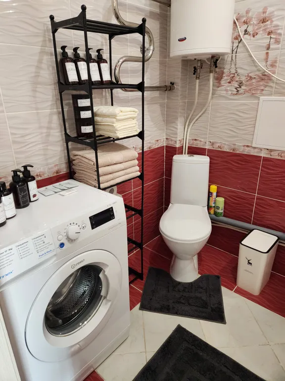 Уютная квартира в центре на берегу Иртыша