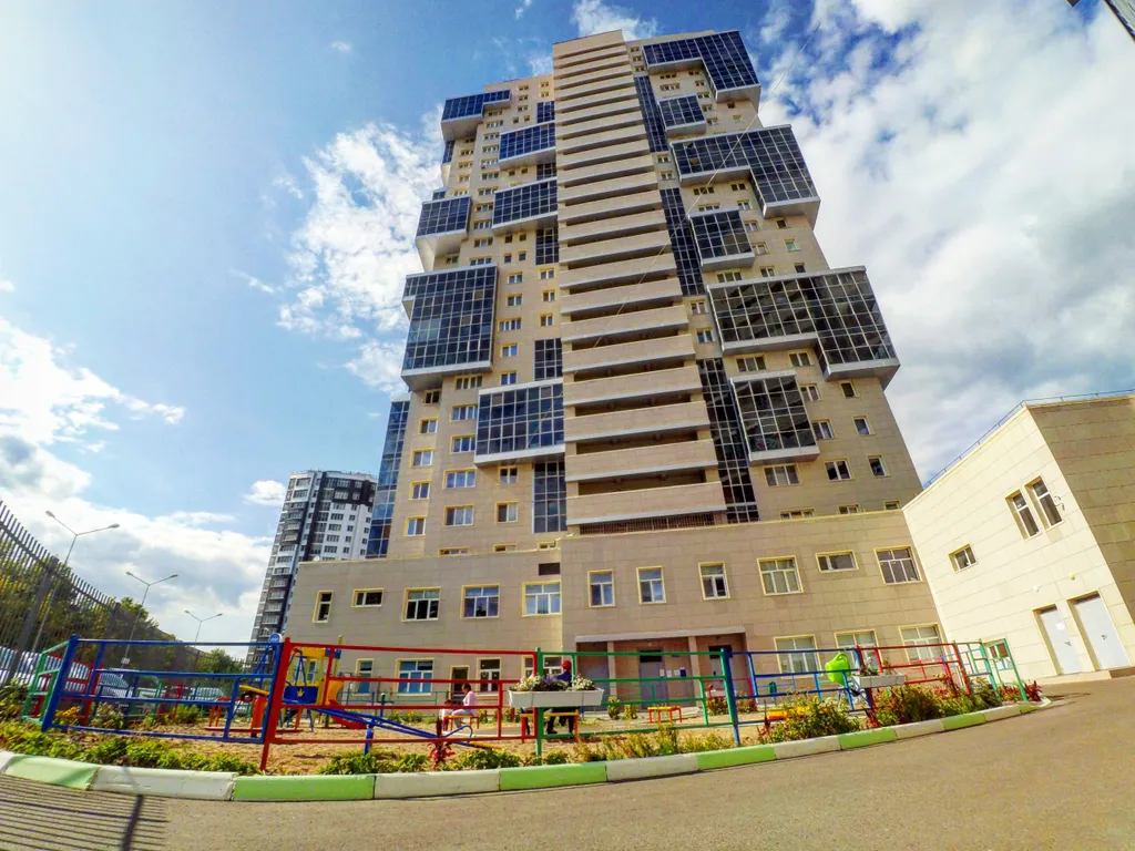 Квартира Квартира у метро с парковкой — Казань