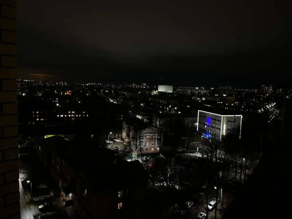 Квартира Современная квартира в центре с видом на шикарные закаты с 13-го этажа — Ярославль