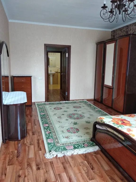 Двухкомнатная квартира в курортном центре Евпатории