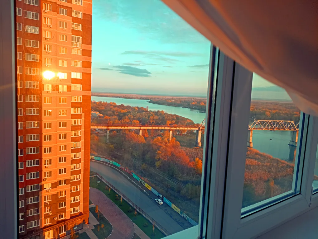 Квартира Квартира Уютная атмосфера и великолепный вид на Дон. Бесконтактное заселение. — Ростов-на-Дону