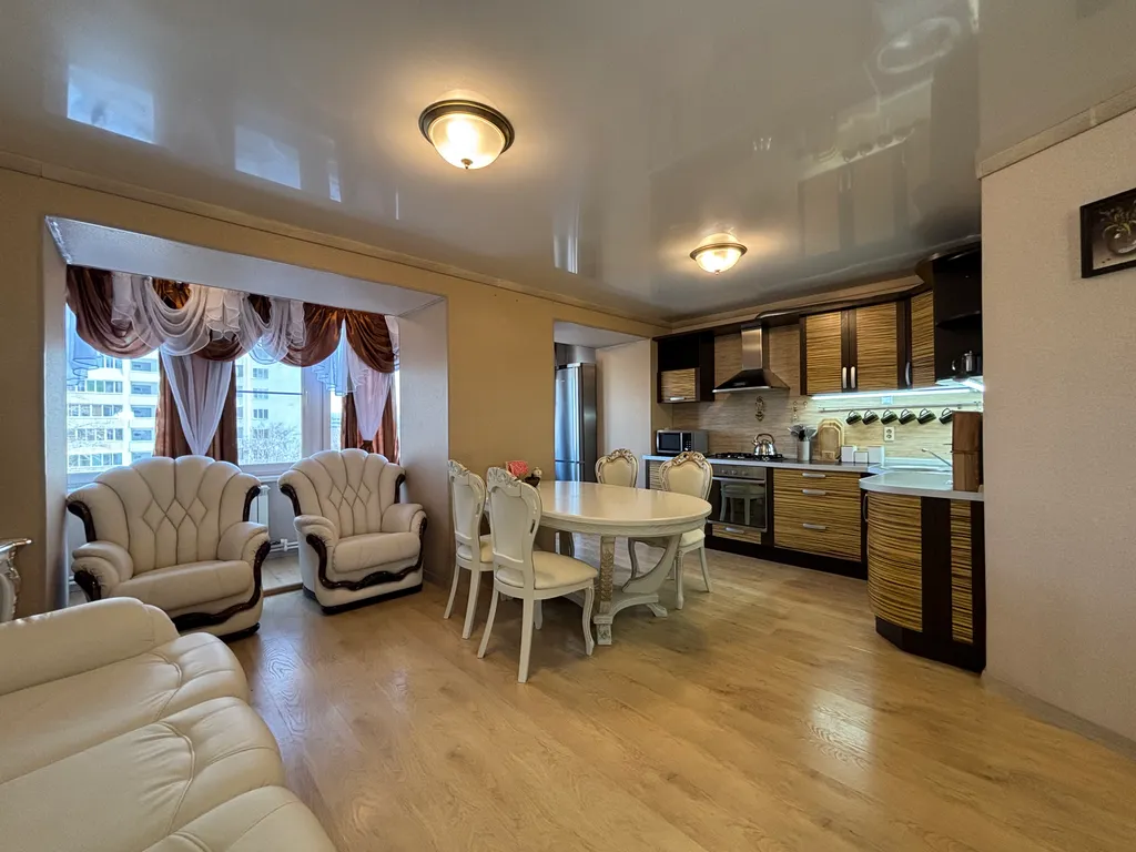 2-квартира на Уральских Пельменях с джакузи