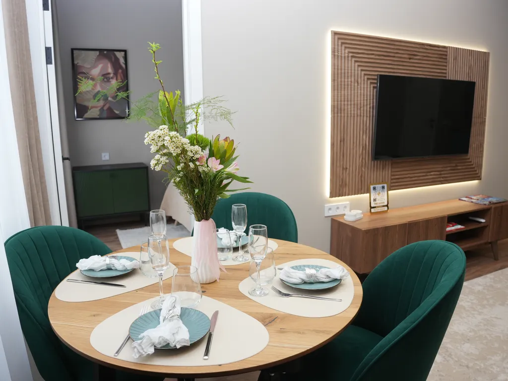 Трехкомнатная квартира в историческом центре