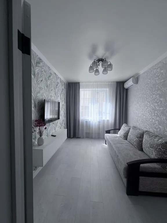 Уютный дом в центре города рядом с Черным морем