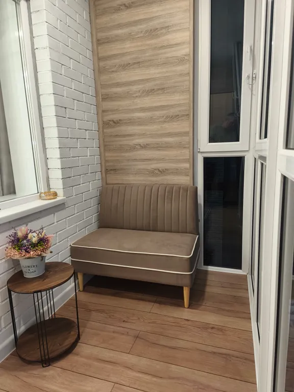 Уютная, новая квартира в центре города