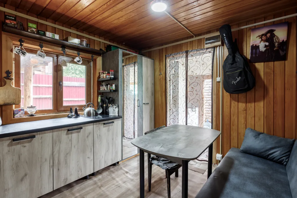 Дом-баня, 59 км Байкальского тракта