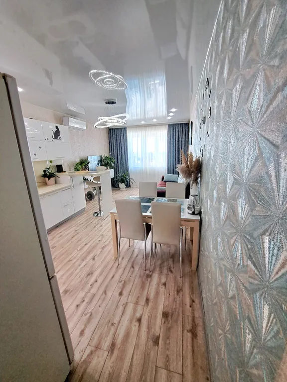 Уютная квартира в центре города на набережной