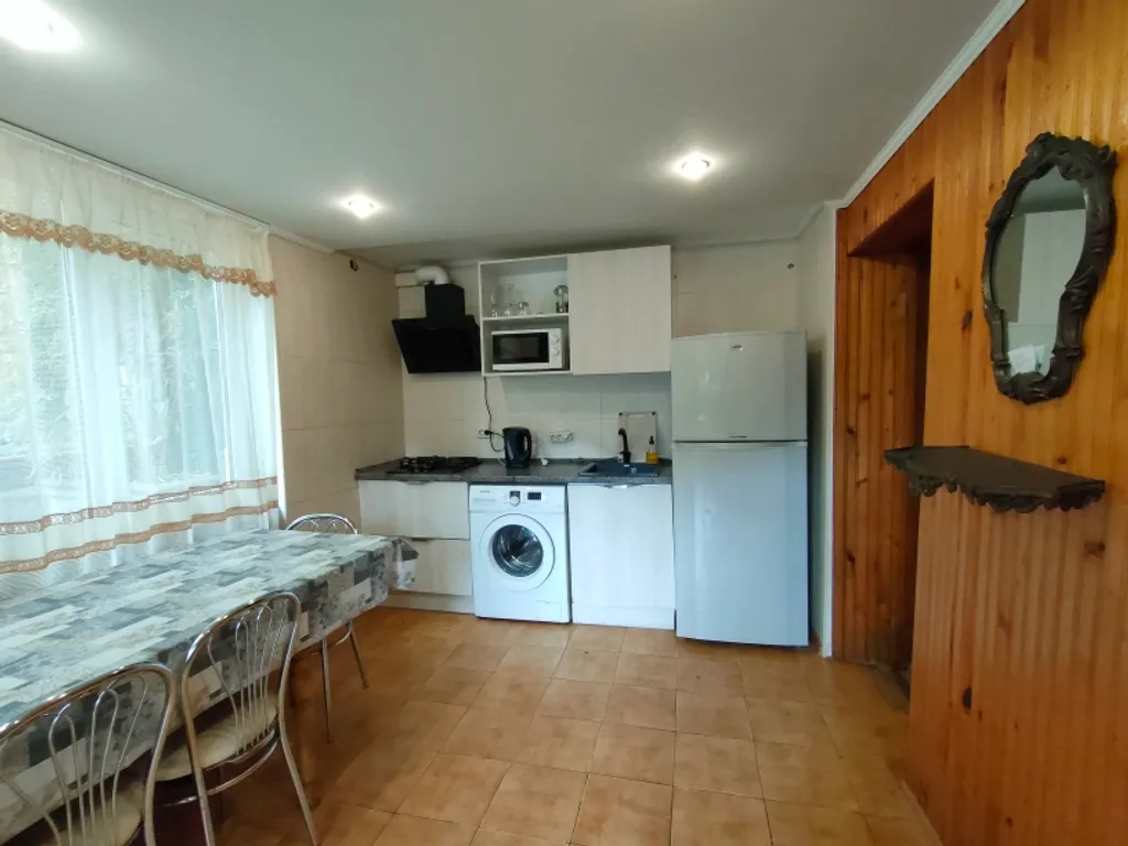 Дом с видом на лес