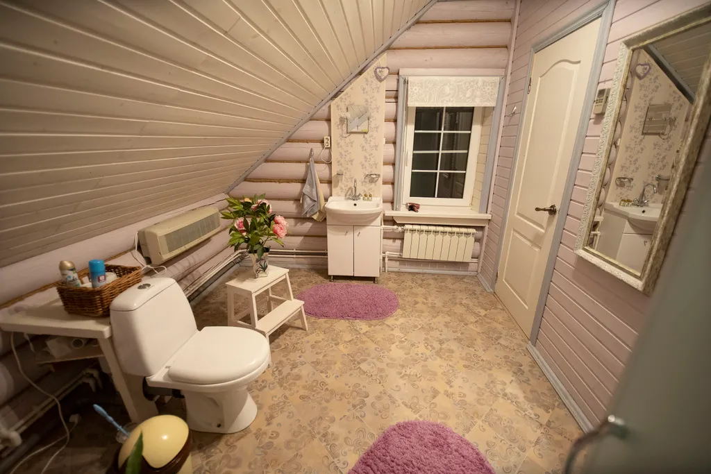 Дом-дача с тремя спальнями Петель