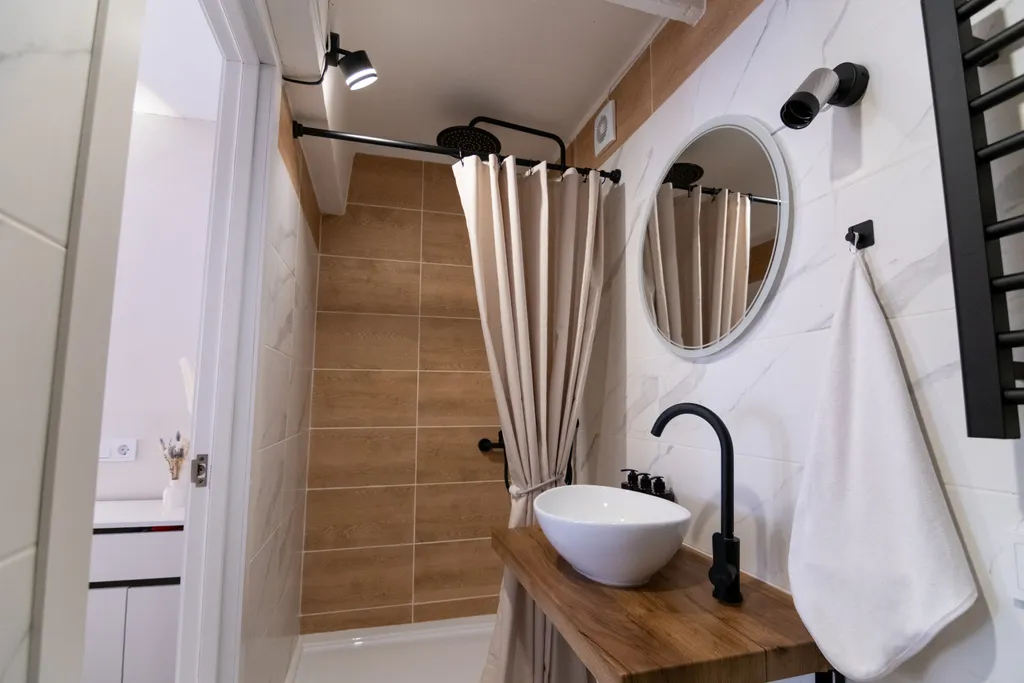 Двухуровневые апартаменты с трендовым ремонтом