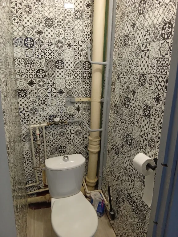 Просторная двухкомнатная, квартира с раздельными комнатами