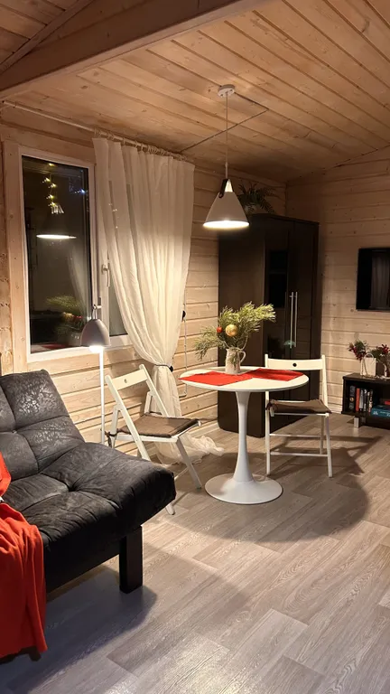 Коттедж Уютный домик на берегу реки — Тверь