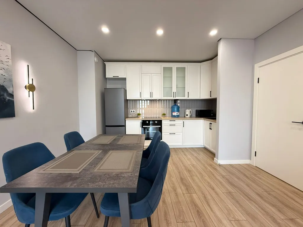 Просторная квартира жк Раимбек резиденс, центр города & питьевая вода