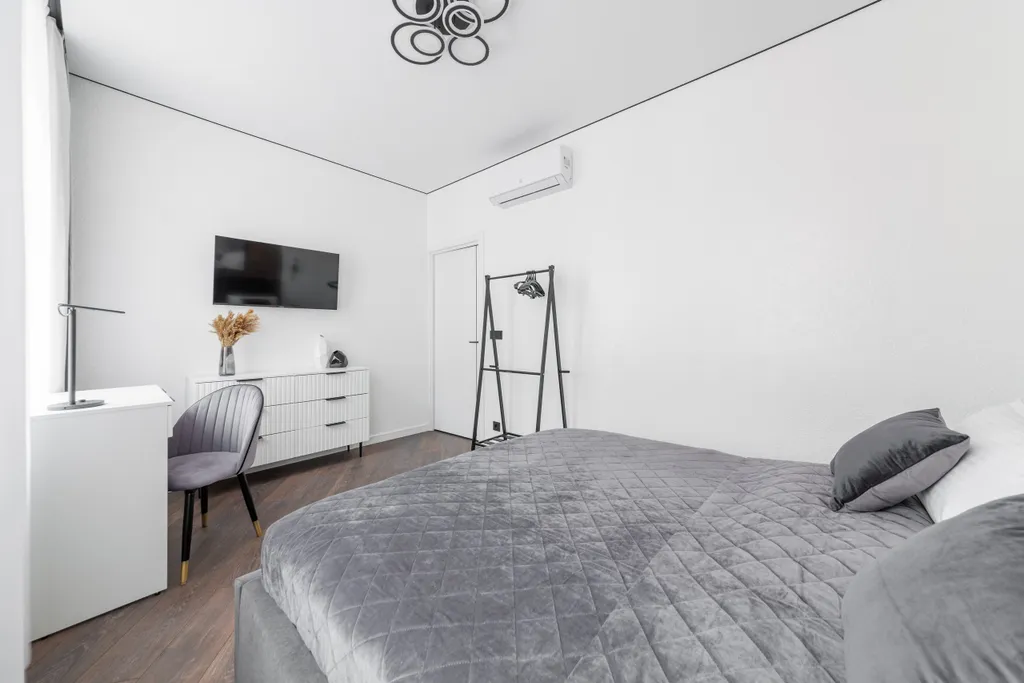 Апартаменты 4 спальни на Вознесенском проспекте