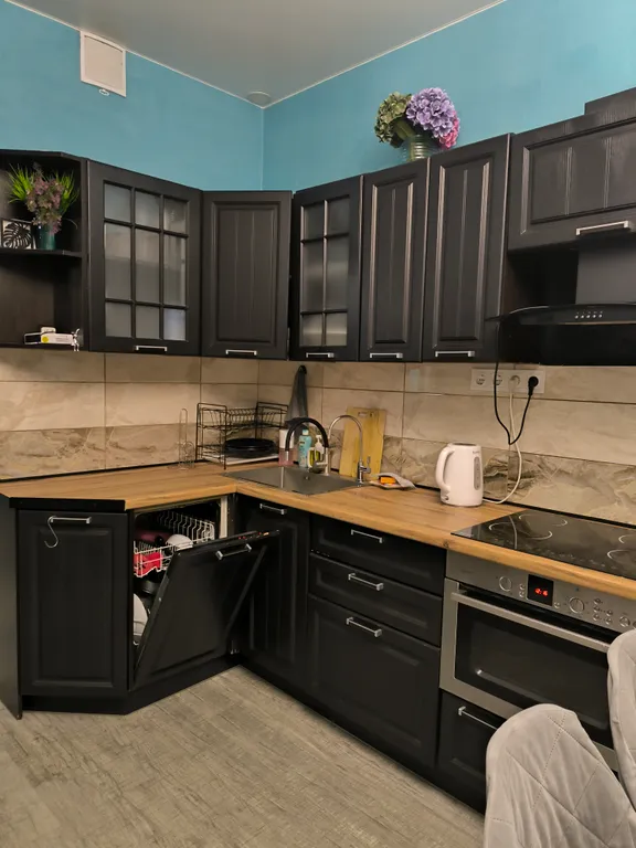 Трехкомнатная квартира у метро Рассказовка