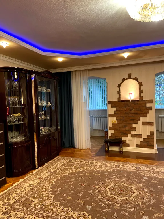 3-х комнатная квартира улучшенной планировки — аренда посуточно в Кисловодск