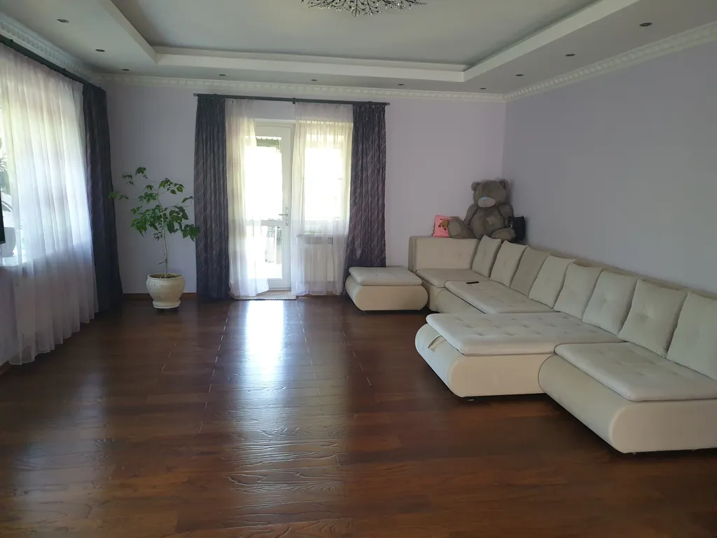 Уютный дом в 1 км от Москвы