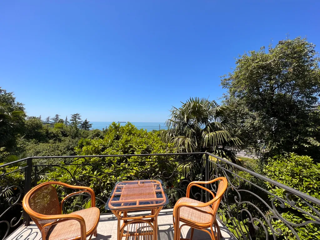 Квартира 2-комнатный люкс с кухней и видом на море — Батуми