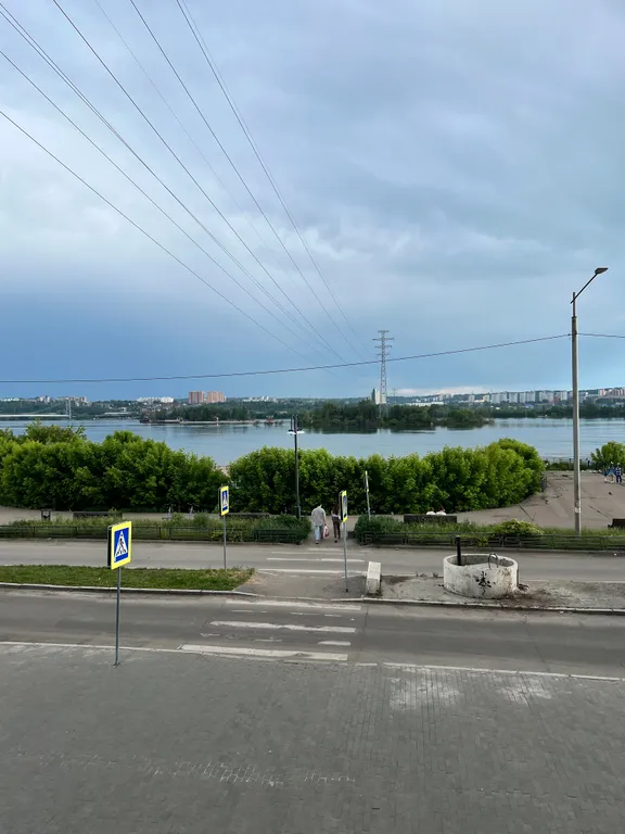 Студия на берегу Ангары с видом на набережную