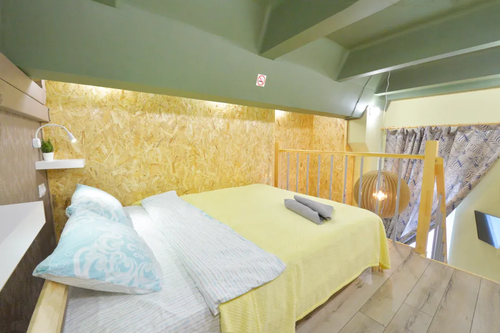 Двухуровневая Студия в ЖК Апартвиль