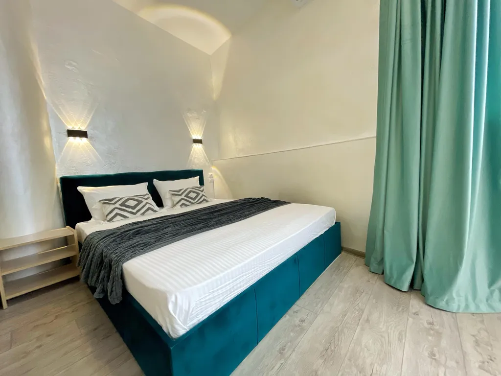 Апартаменты для четверых с видом на горы и море