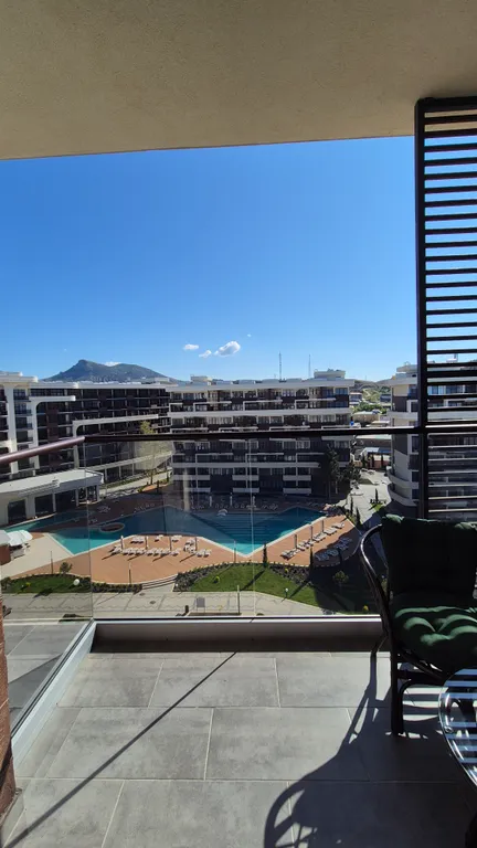 Апартаменты с бассейном