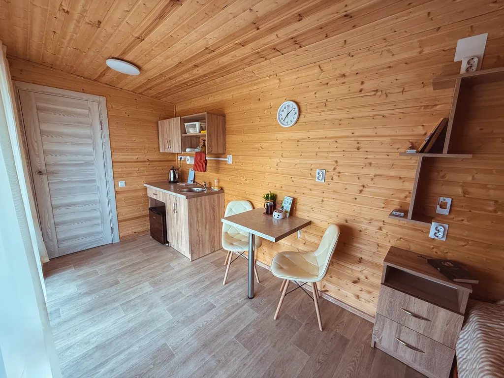 Коттедж Дом мини-дом с террасой и отдельной беседкой для шашлыка — Зеленоградск