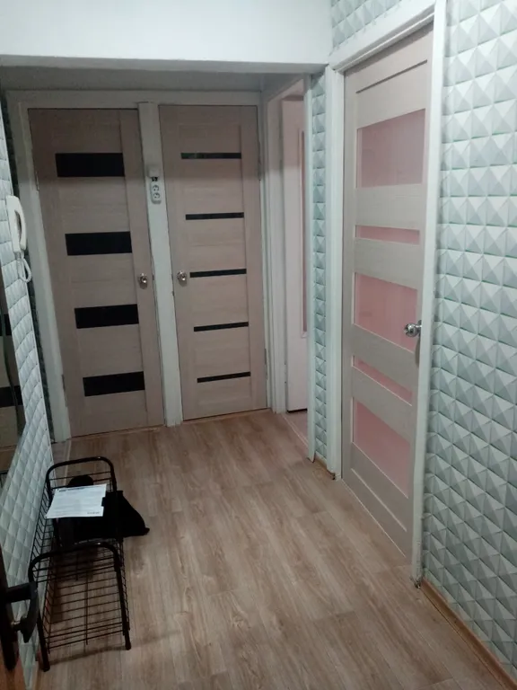 Уютная квартира в центре города, три - комнаты