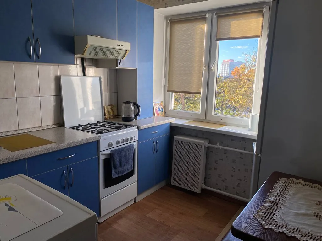 Квартира напротив вокзала