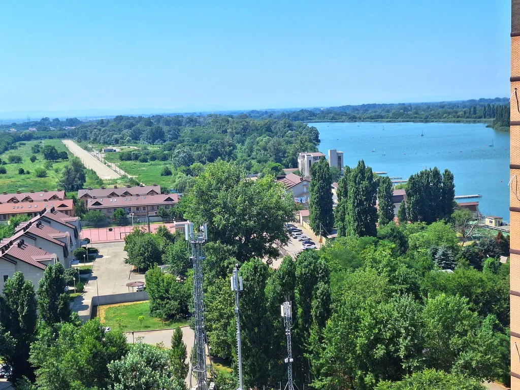 Трехкомнатная квартира с видом на Кубань