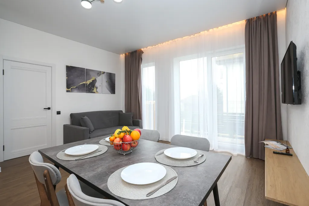 Дом у озера Белая Дача