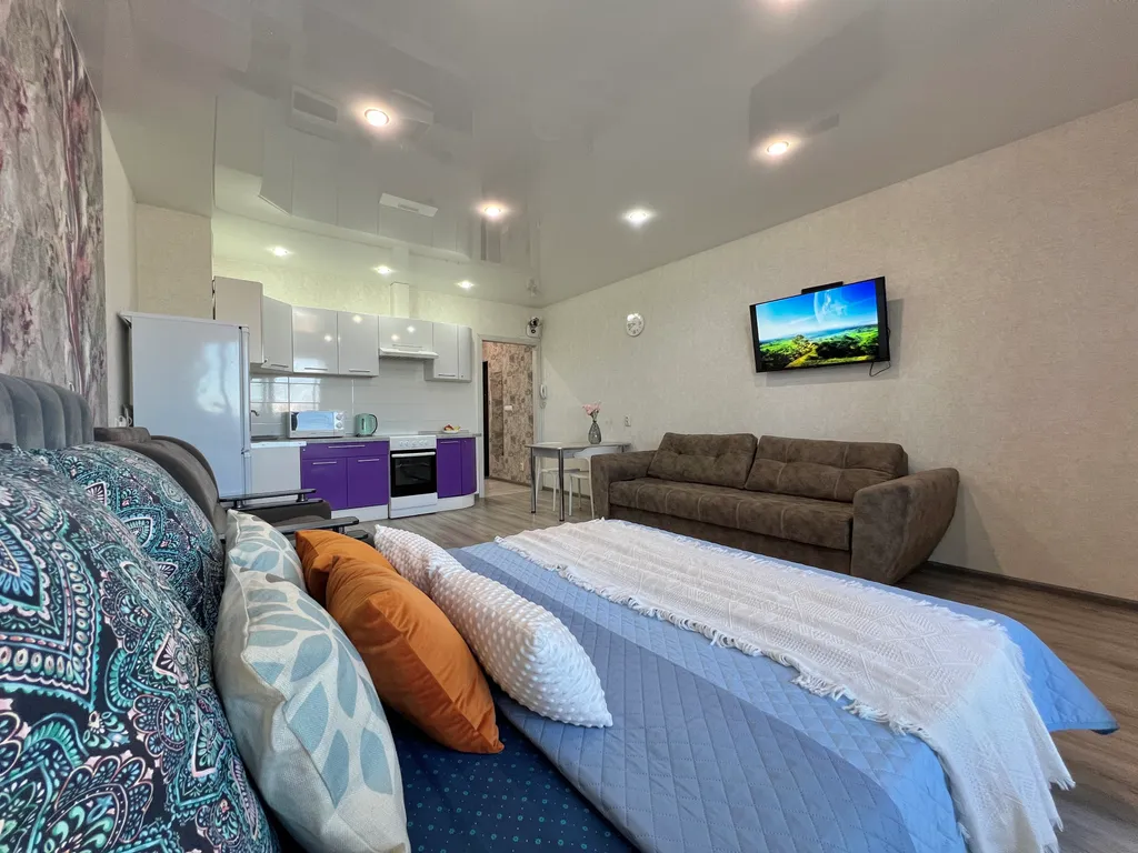 Студия в центре с видом на город, не берем оплату за финальную уборку