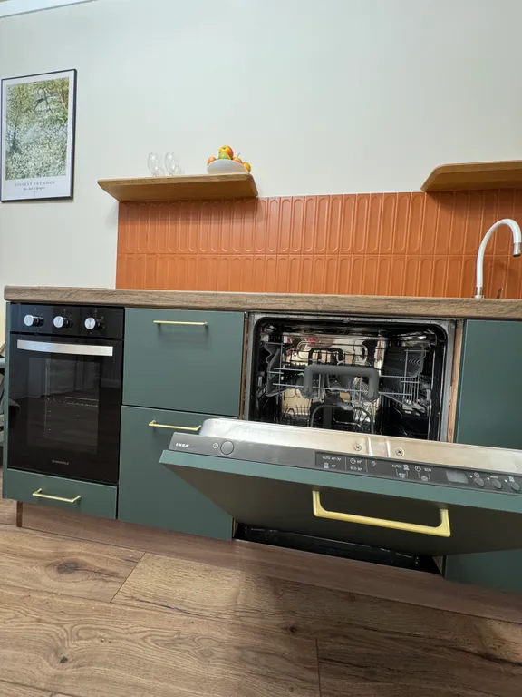 Новая просторная двухкомнатная квартира в новом монолитном доме